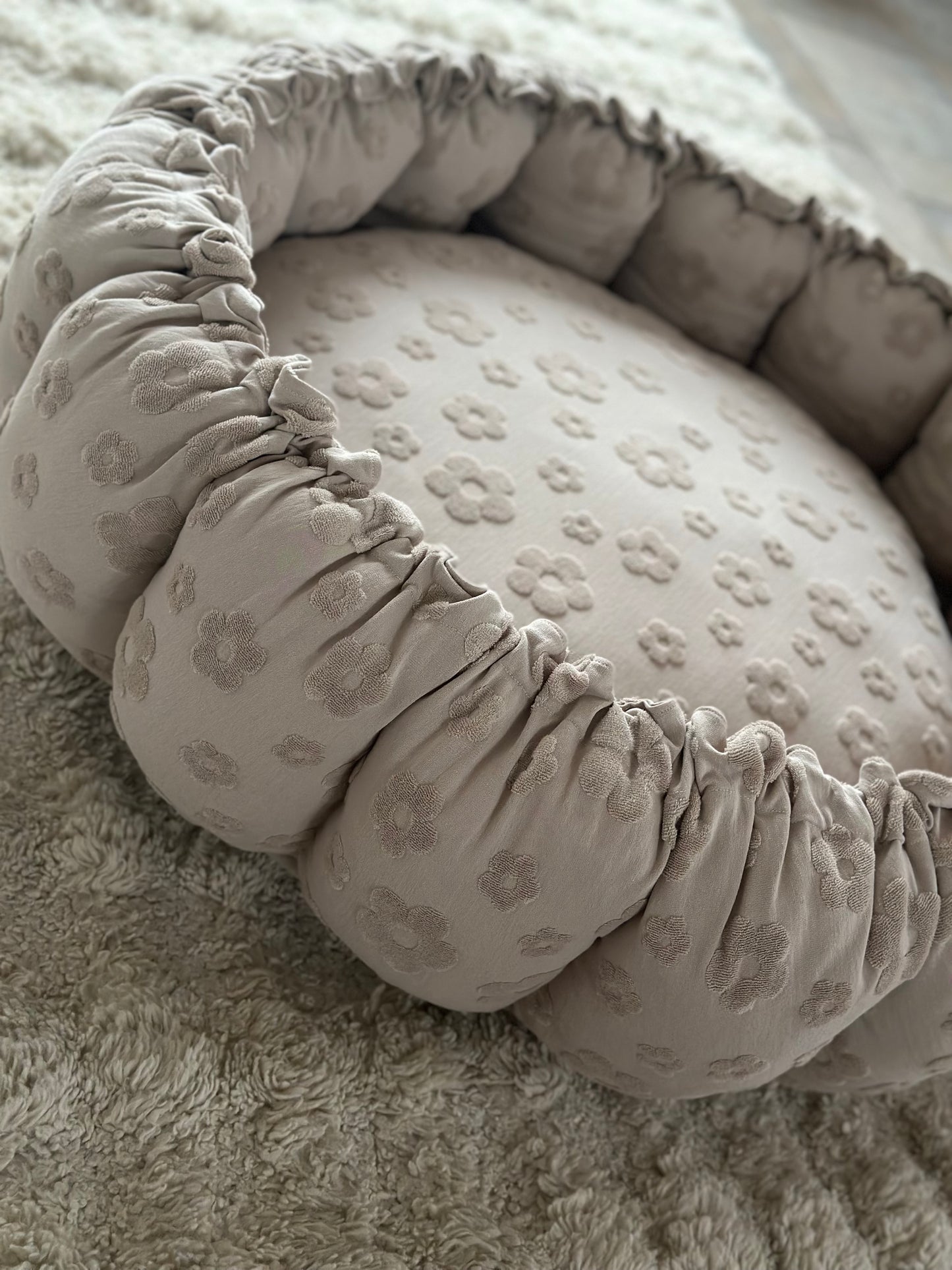 Babynest/speelkleed big flower - Taupe